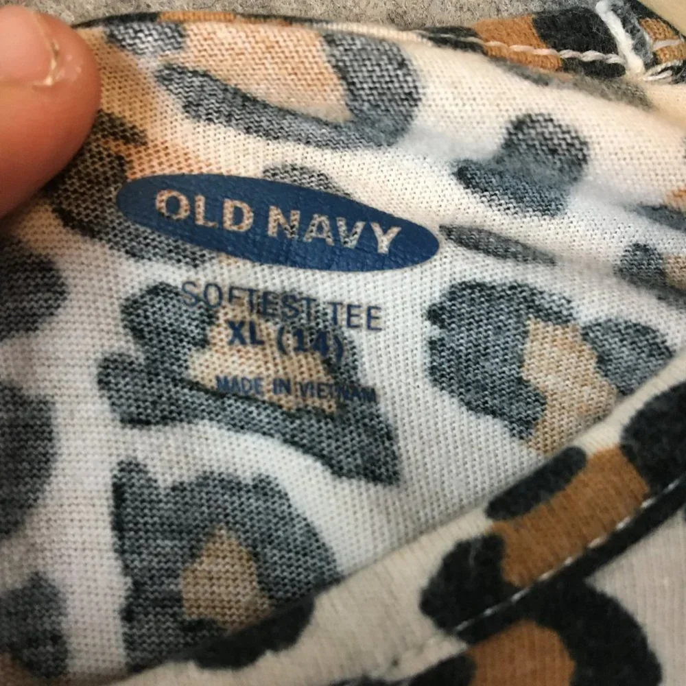 Old Navy T Shirt XL 14 Girls Leopard Print Softest Tee Strappy Back Cutout
